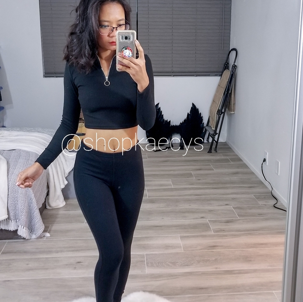 Long Sleeved Cropped Top
